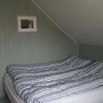 Hus Ved Sjoen 4 Soverom 10 Gjester בית נופש
