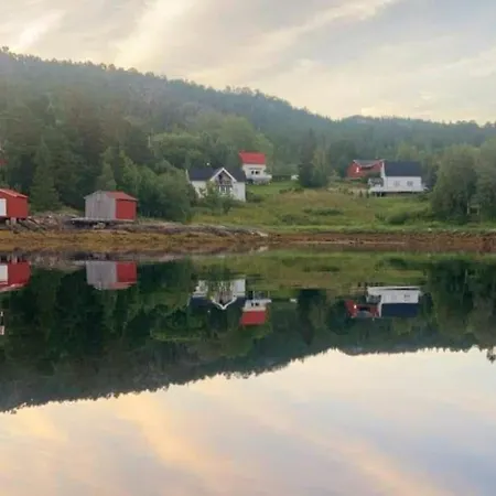 Hus Ved Sjoen 4 Soverom 10 Gjester