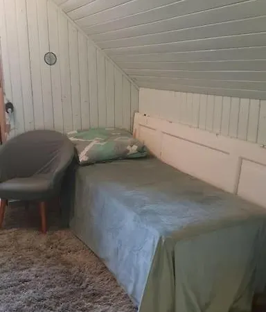 Hus Ved Sjoen 4 Soverom 10 Gjester בית נופש Salsbruket